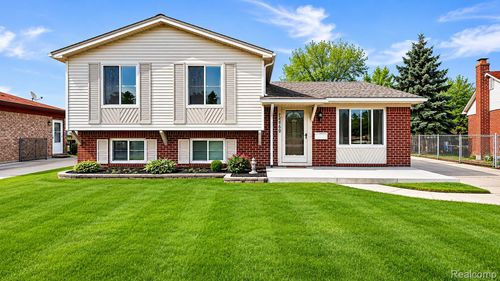 16460 Bowman Street, Roseville, MI, 48066 | Card Image
