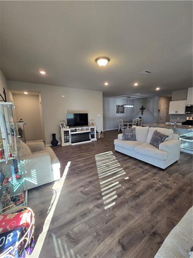 8060 Olde Town Ct, House other with 5 bedrooms, 3 bathrooms and null parking in Alexandria LA | Image 20