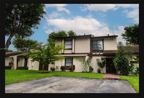 12732 Sw 68th Ter, Miami, FL, 33183-2448 | Card Image