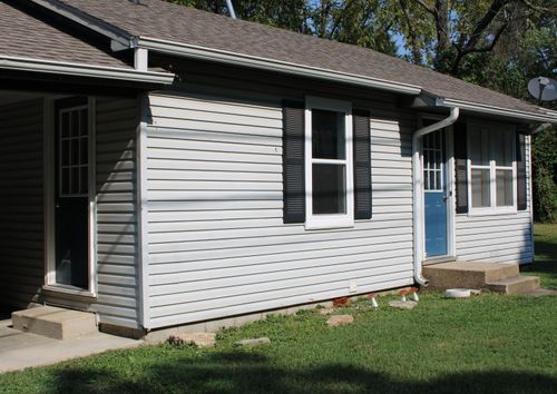 509 S Elm St, Mountain Grove, MO, 65711-2256 | Card Image
