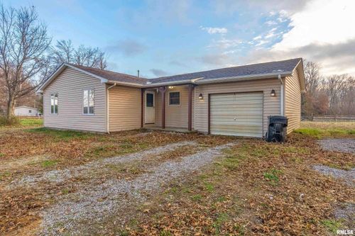 18662 Liberty School Rd, Thompsonville, IL, 62890-4300 | Card Image