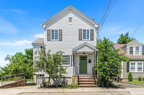 67 Prospect St, Watertown, MA, 02472-3112 | Card Image