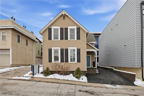 710 University Ct, Cleveland, OH, 44113-4626 | Card Image