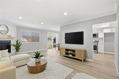 7113 Brentwood Ln, Westminster, CA, 92683-4264 | Card Image