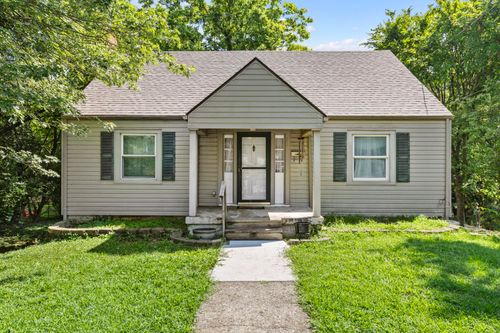 117 Elkhorn Dr, Frankfort, KY, 40601-3247 | Card Image