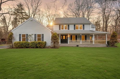 10 Beauregard Ter, West Springfield, MA, 01089-4520 | Card Image