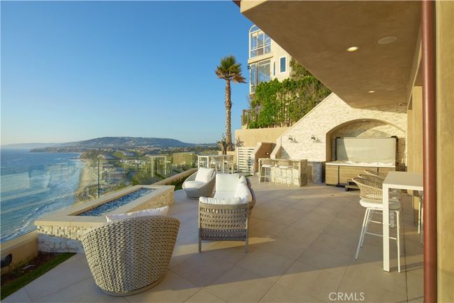 B - 34385 Dana Strand Rd, Condo with 3 bedrooms, 4 bathrooms and 7 parking in Dana Point CA | Image 29