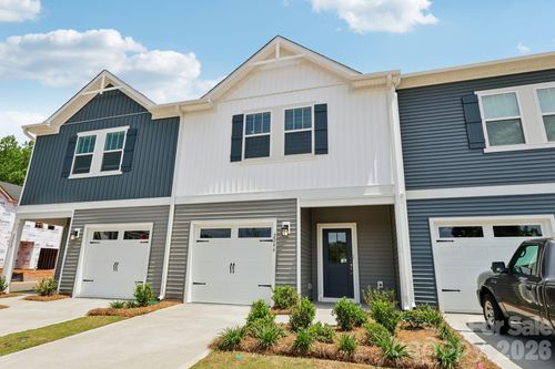 9037 Foggy Brook Loop, Charlotte, NC, 28216 | Card Image