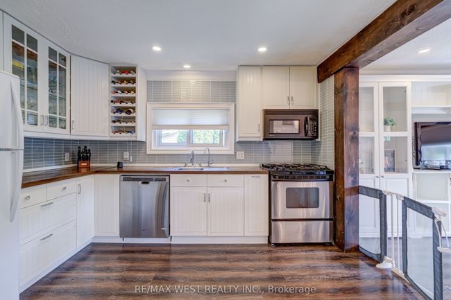 31 Beaver St, House other with 3 bedrooms, 2 bathrooms and 8 parking in Glen Williams ON | Image 8