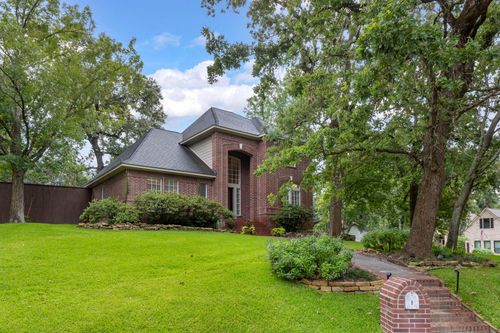 1 Fairmont Ct, Conroe, TX, 77304-1314 | Card Image