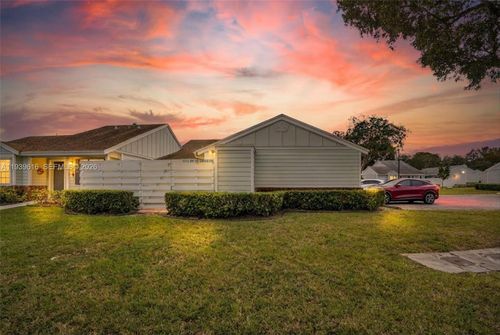 21-13773 Sw 147th Circle Ln, Miami, FL, 33186-5364 | Card Image