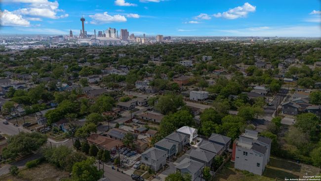 UNIT-401 - 211 Utah St, Townhouse with 2 bedrooms, 3 bathrooms and null parking in San Antonio TX | Image 34