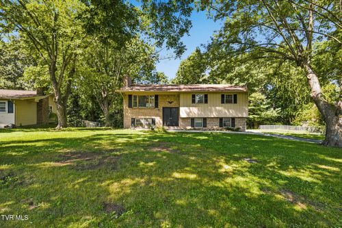 186 Brookwood Circle, Bristol, VA, 24201 | Card Image