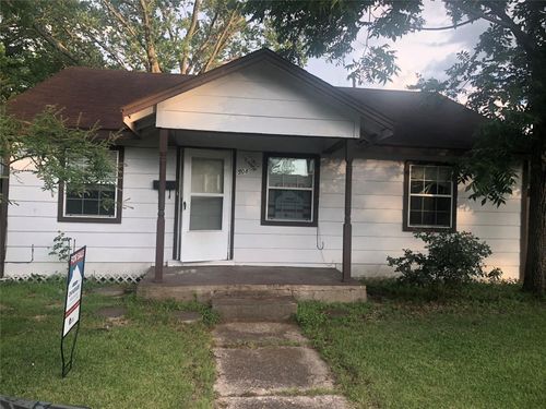 508 Teague St, Navasota, TX, 77868-3932 | Card Image