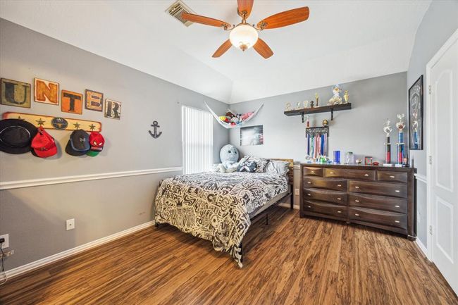 2541 Hidden Creek Dr, House other with 4 bedrooms, 3 bathrooms and 2 parking in Pearland TX | Image 25