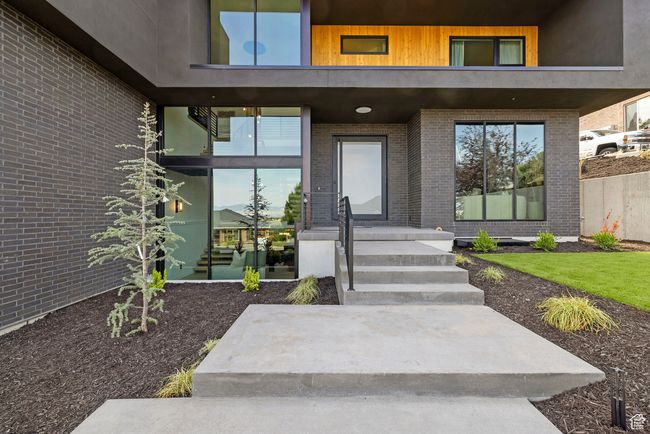 12077 S Draper Farm Cv, House other with 6 bedrooms, 7 bathrooms and 4 parking in Draper UT | Image 50