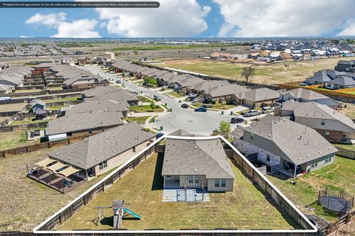 138 George Kimble Cv, Bastrop, TX, 78602-2077 | Card Image