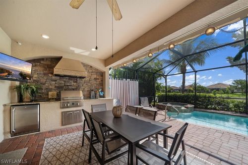 28111 Edenderry Ct, BONITA SPRINGS, FL, 34135-8884 | Card Image