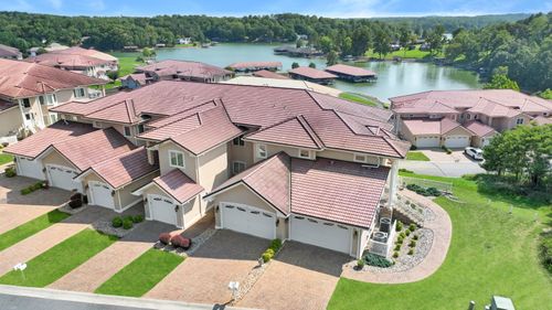 f-1112 Siesta Key Ct, Moneta, VA, 24121-6464 | Card Image