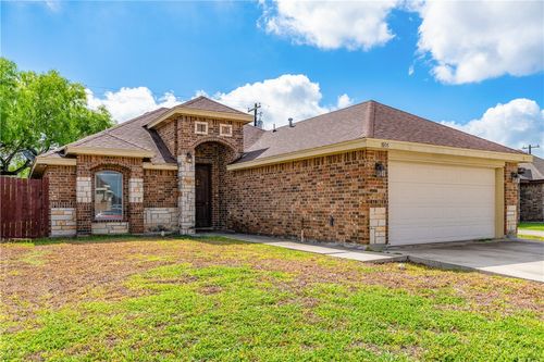 1996 Laurel St, Kingsville, TX, 78363-6957 | Card Image