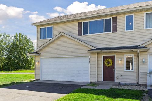 1348 Willow Trl, Farmington, MN, 55024-8451 | Card Image