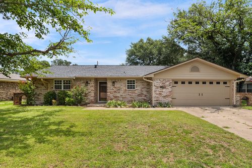 513 Quail Run St, Greenville, TX, 75402-3232 | Card Image