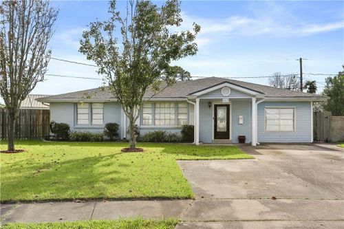 513 Kenmore Drive, Harahan, LA, 70123 | Card Image