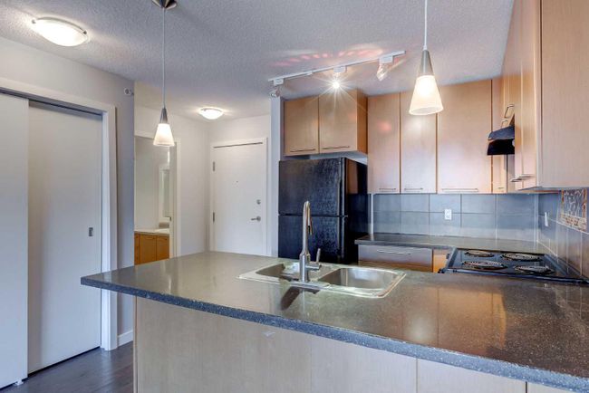 429 - 35 Richard Court Sw, Home with 1 bedrooms, 1 bathrooms and 1 parking in Calgary AB | Image 5