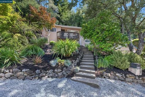 1130 Glencourt Dr, Oakland, CA, 94611-1405 | Card Image