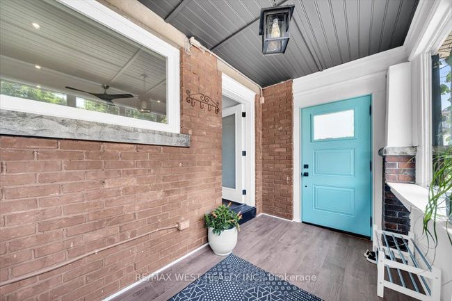 206 Howard Park Ave, House other with 5 bedrooms, 4 bathrooms and null parking in Toronto ON | Image 4