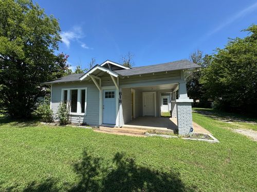 618 Woodard Ave, Cleburne, TX, 76033-5253 | Card Image