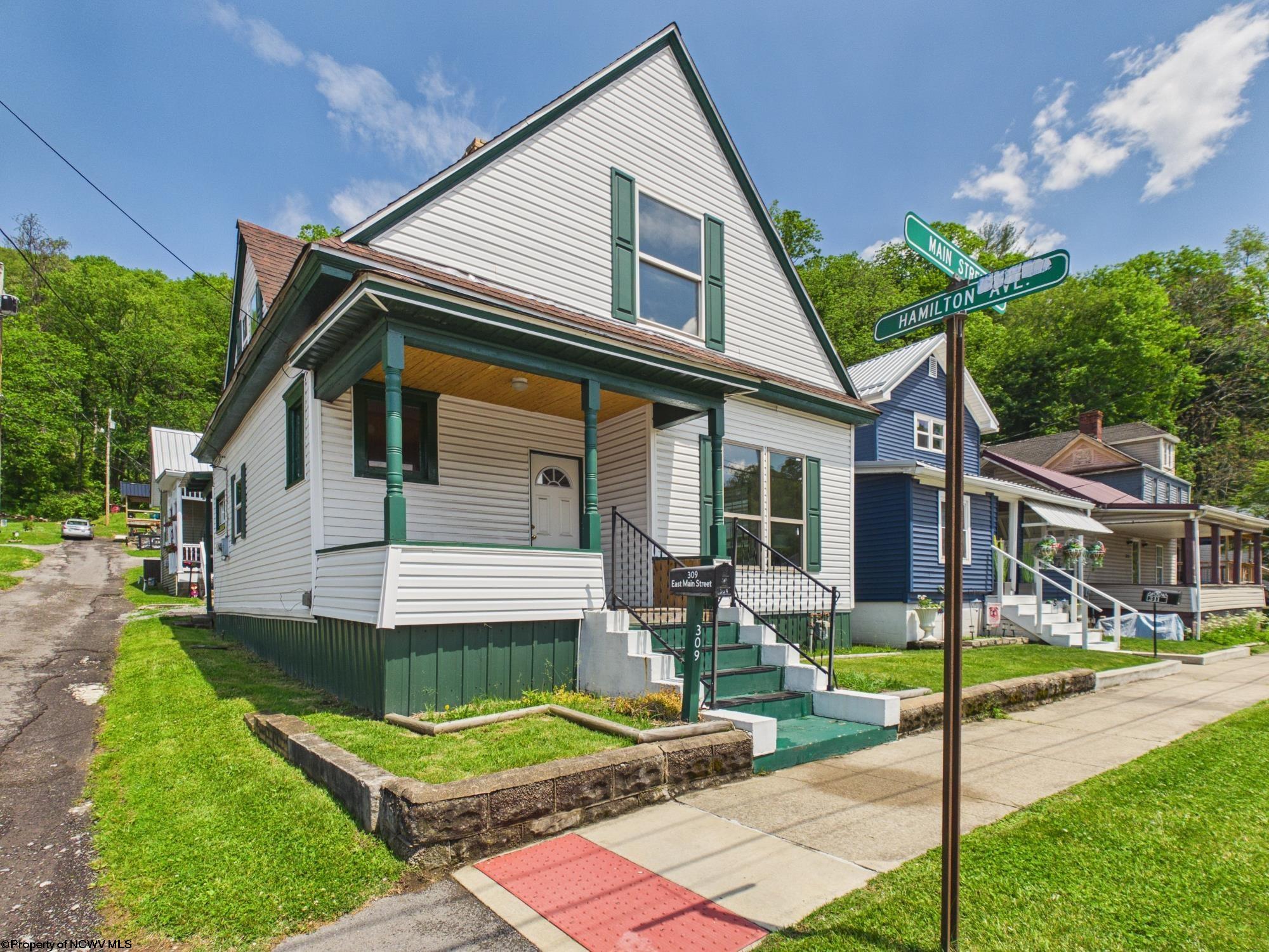 Residential in Mannington 2