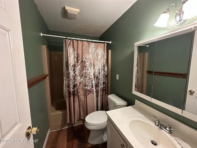 Downstairs full bathroom | Image 23