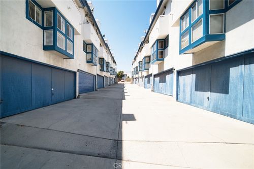 unit-8-532 Venice Way, Inglewood, CA, 90302-4026 | Card Image