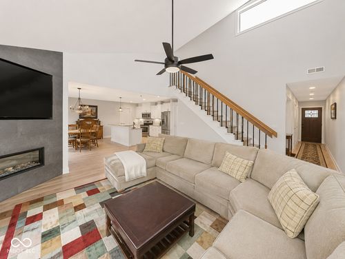 9369 S Pointe Lasalles Dr, Bloomington, IN, 47401-9011 | Card Image