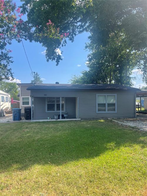 1018 Dubois St, Denison, TX, 75020-7913 | Card Image