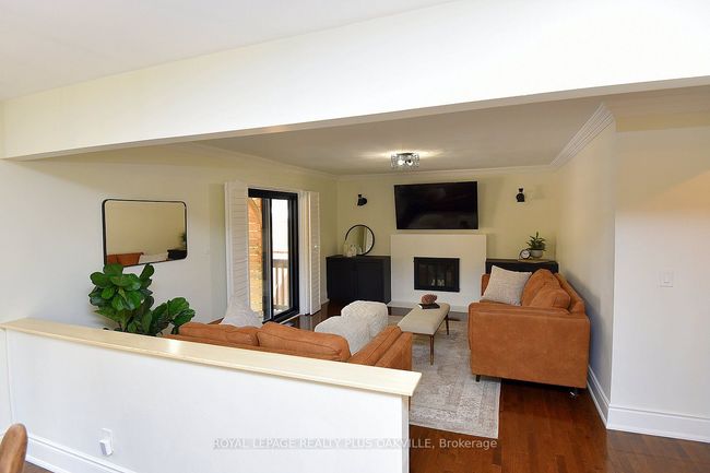 81 Jerome Park Dr, House other with 5 bedrooms, 4 bathrooms and 4 parking in Dundas ON | Image 24