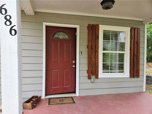 686 Center Hill Avenue Northwest Avenue, Atlanta, GA, 30318 | Card Image