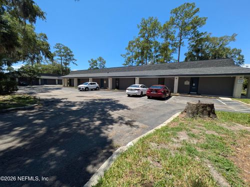 120-1636 Shadowood Ln, Jacksonville, FL, 32207-1145 | Card Image