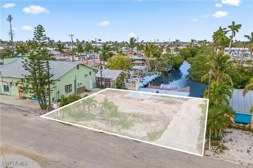 11306 Matlacha Ave, MATLACHA, FL, 33993-9758 | Card Image