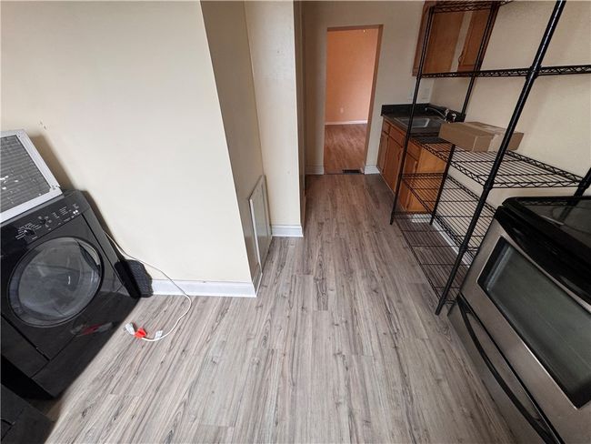 2 - 218 S Mathilda St, Condo with 2 bedrooms, 2 bathrooms and 1 parking in Bloomfield PA | Image 9