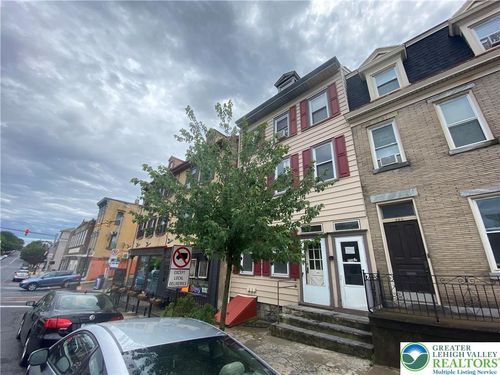 706 Northampton St, EASTON, PA, 18042-4228 | Card Image