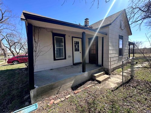 545 Ne Sardou Ave, Topeka, KS, 66608-1162 | Card Image