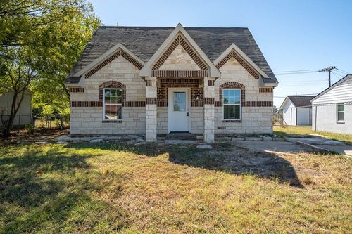 13008 Horseshoe Trl, Balch Springs, TX, 75180-4134 | Card Image