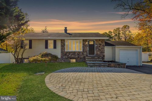 127 Duval Ln, EDGEWATER, MD, 21037-1610 | Card Image