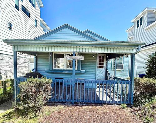 207 N Thurlow Ave, Margate, NJ, 08402 | Card Image