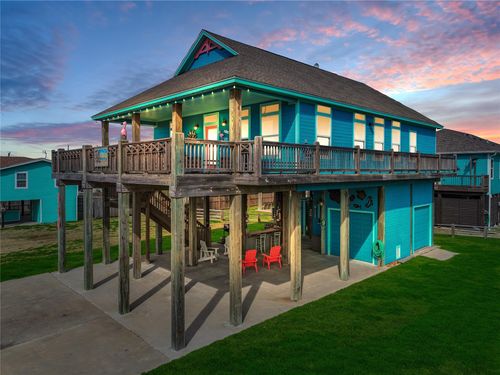 980 Fisherman Dr S, Crystal Beach, TX, 77650 | Card Image