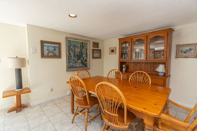1420 Tiny Beaches Rd N, House other with 6 bedrooms, 4 bathrooms and 5 parking in Tiny ON | Image 25