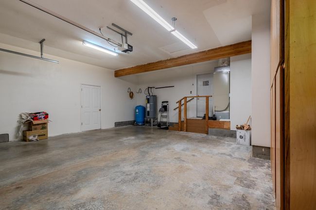 Garage 2 | Image 37