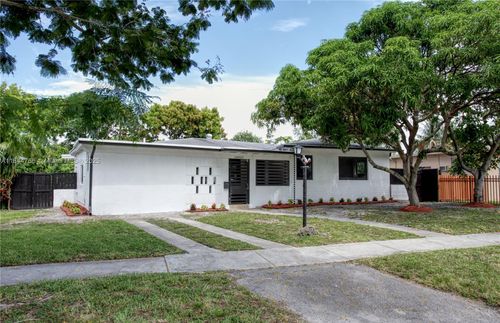 12905 N Miami Ave, North Miami, FL, 33168-4638 | Card Image
